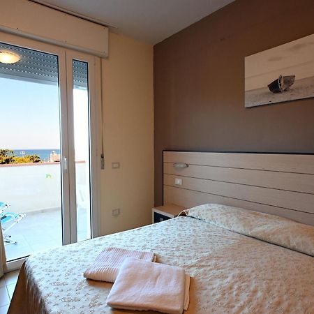 Hotel Paradiso Verde Marina Di Bibbona Extérieur photo