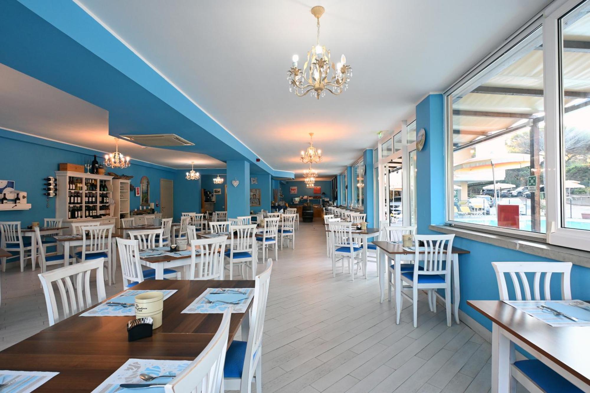 Hotel Paradiso Verde Marina Di Bibbona Extérieur photo