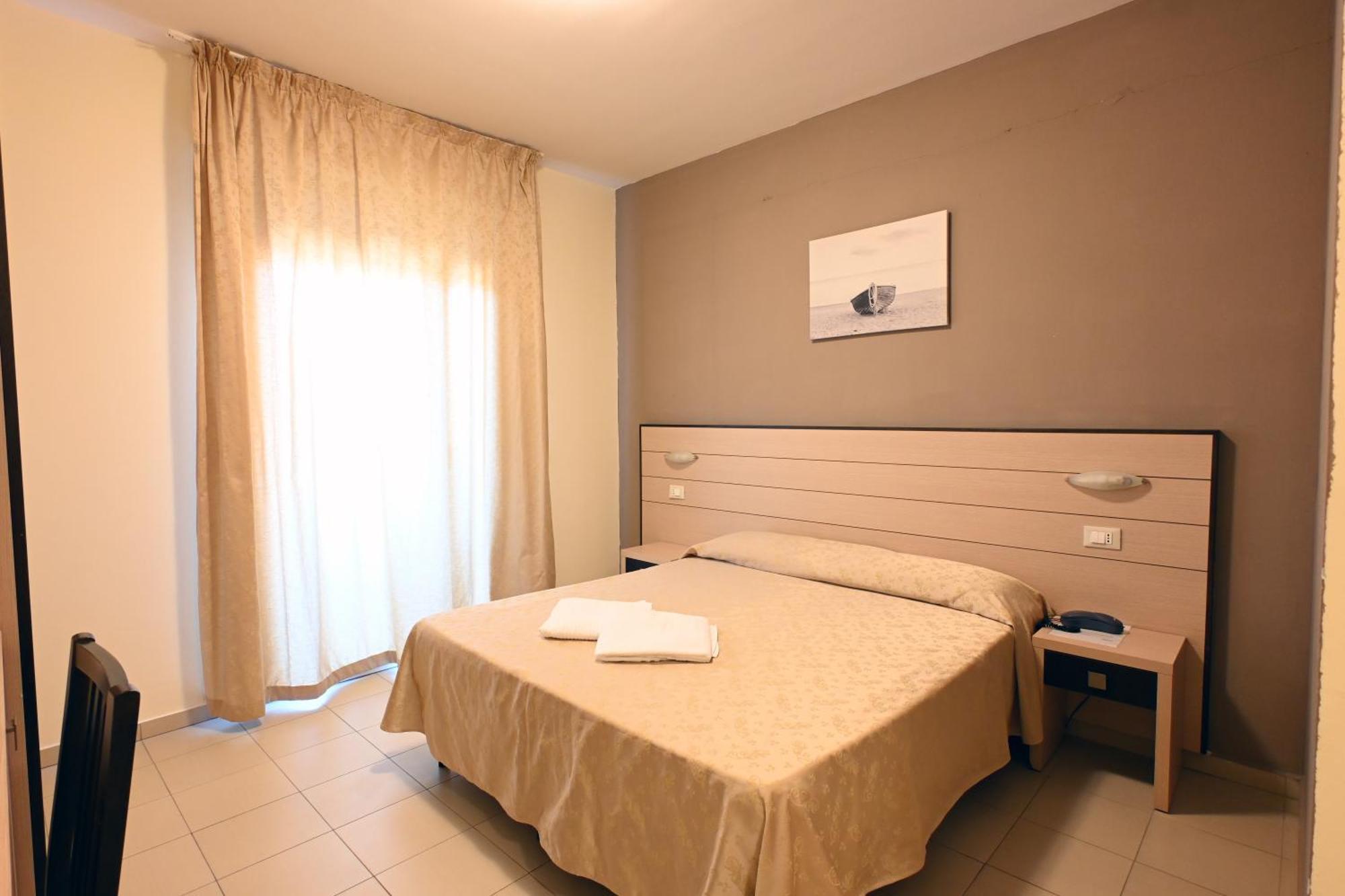 Hotel Paradiso Verde Marina Di Bibbona Extérieur photo