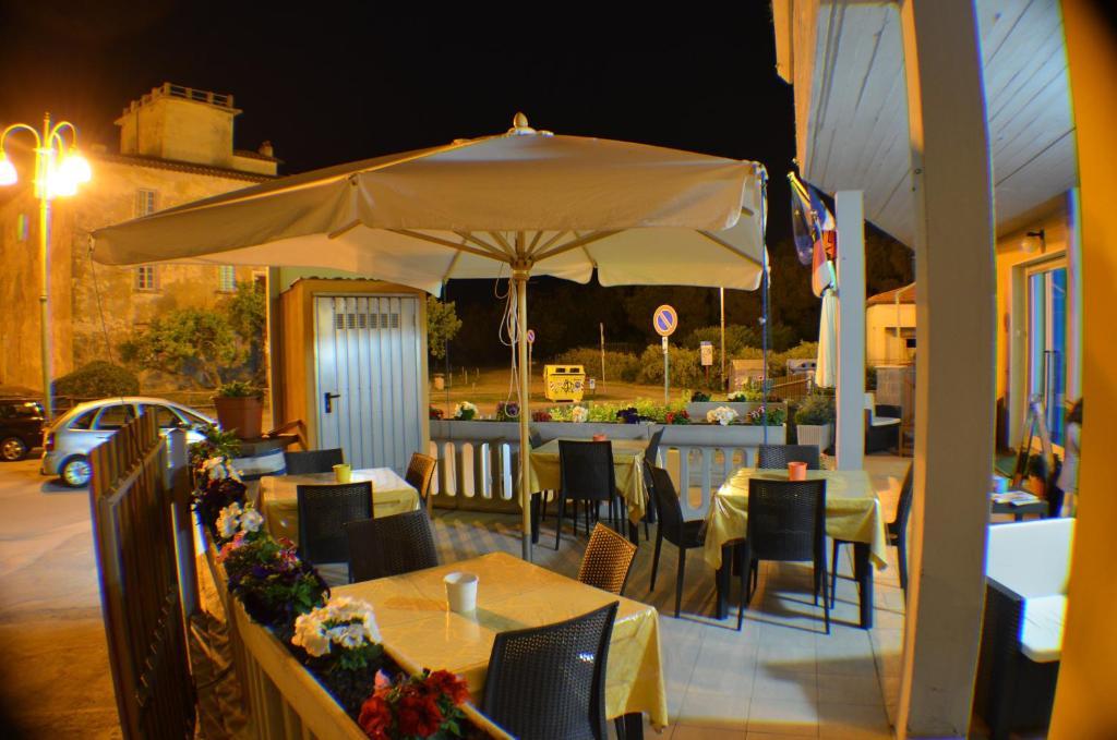 Hotel Paradiso Verde Marina Di Bibbona Extérieur photo
